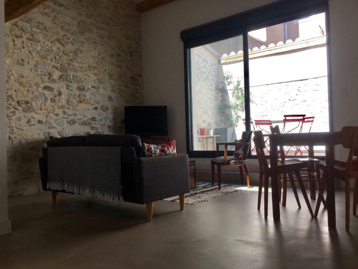 Loft Cocon En Plein Centre De Sete Apartment Exterior photo